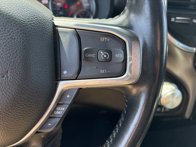 2023 RAM 1500 Laramie Crew Cab 4x4 5'7' Box