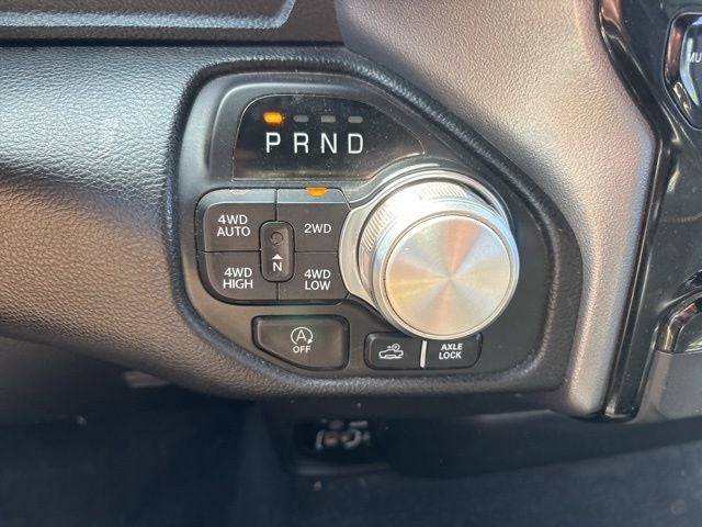 2023 RAM 1500 Laramie Crew Cab 4x4 5'7' Box