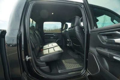 2023 RAM 1500 Laramie Crew Cab 4x4 5'7' Box