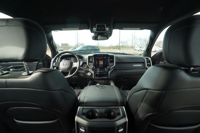 2023 RAM 1500 Laramie Crew Cab 4x4 5'7' Box