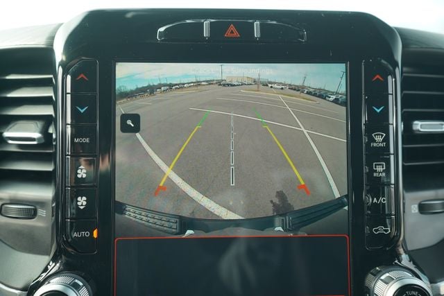 2023 RAM 1500 Laramie Crew Cab 4x4 5'7' Box