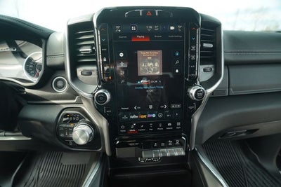 2023 RAM 1500 Laramie Crew Cab 4x4 5'7' Box