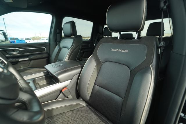 2023 RAM 1500 Laramie Crew Cab 4x4 5'7' Box