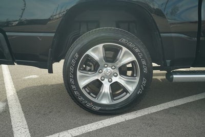 2023 RAM 1500 Laramie Crew Cab 4x4 5'7' Box