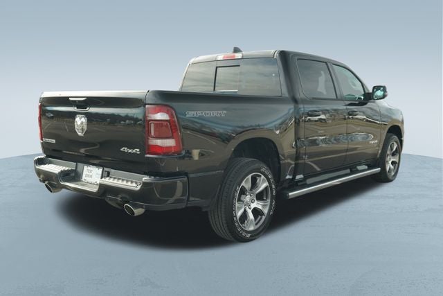 2023 RAM 1500 Laramie Crew Cab 4x4 5'7' Box