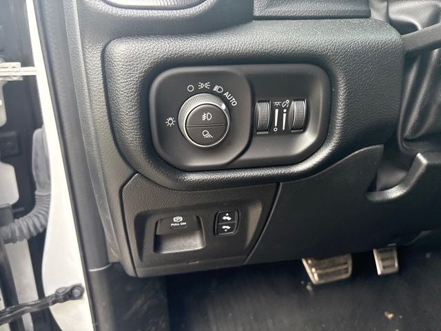 2022 RAM 1500 Rebel Crew Cab 4x4 5'7' Box