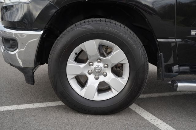 2022 RAM 1500 Big Horn Crew Cab 4x4 6'4' Box