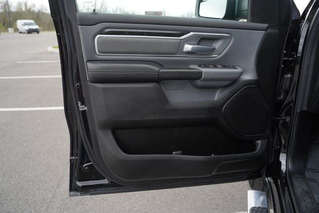 2022 RAM 1500 Big Horn Crew Cab 4x4 6'4' Box