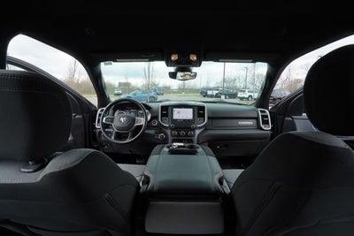 2022 RAM 1500 Big Horn Crew Cab 4x4 6'4' Box