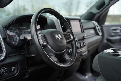 2022 RAM 1500 Big Horn Crew Cab 4x4 6'4' Box