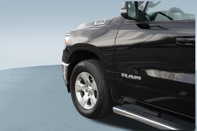 2022 RAM 1500 Big Horn Crew Cab 4x4 6'4' Box