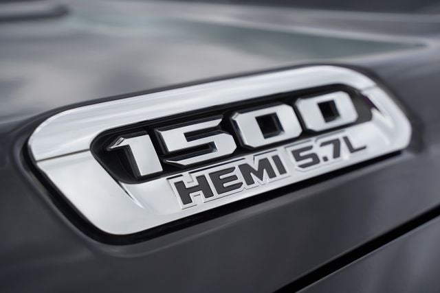 2022 RAM 1500 Big Horn Crew Cab 4x4 6'4' Box