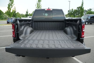 2026 RAM Ram 1500 RAM 1500 EXPRESS CREW CAB 4X4 6'4' BOX