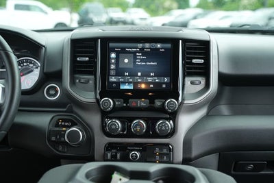 2026 RAM Ram 1500 RAM 1500 EXPRESS CREW CAB 4X4 6'4' BOX