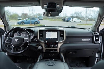 2022 RAM 1500 Laramie Crew Cab 4x4 6'4' Box