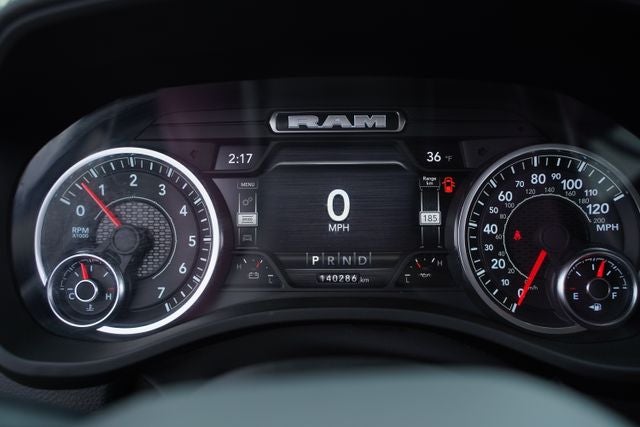 2022 RAM 1500 Laramie Crew Cab 4x4 6'4' Box