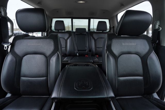 2022 RAM 1500 Laramie Crew Cab 4x4 6'4' Box