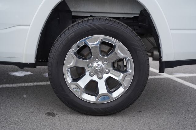 2022 RAM 1500 Laramie Crew Cab 4x4 6'4' Box