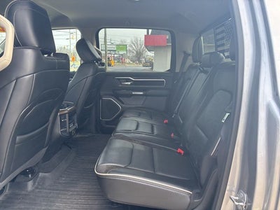 2022 RAM 1500 Laramie Crew Cab 4x4 6'4' Box