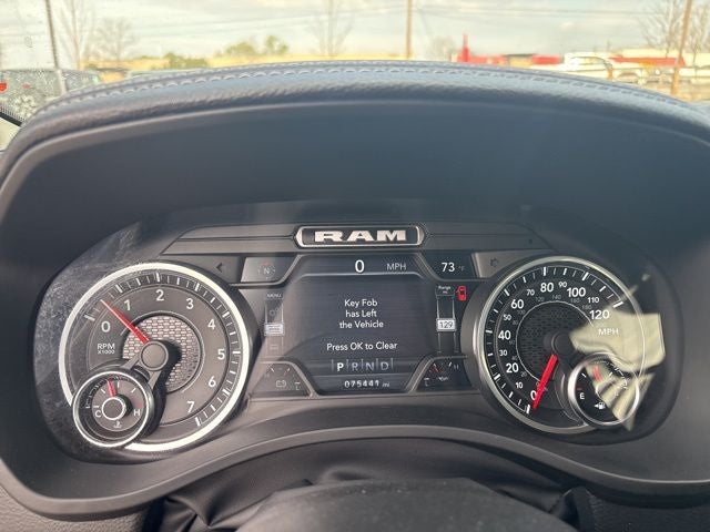 2022 RAM 1500 Laramie Crew Cab 4x4 6'4' Box