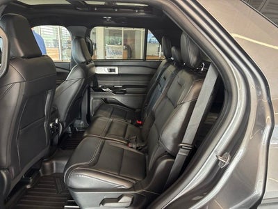 2021 Ford Explorer ST