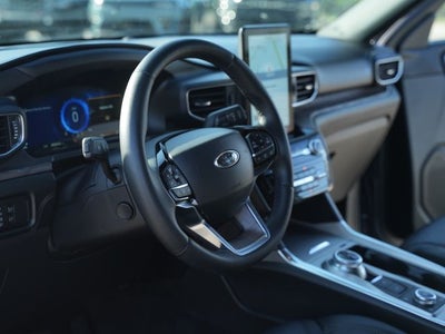 2023 Ford Explorer Platinum