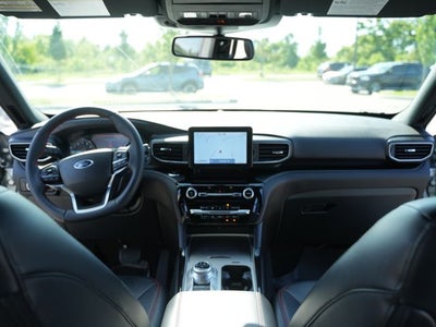 2023 Ford Explorer ST-Line