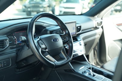 2022 Ford Explorer ST-Line