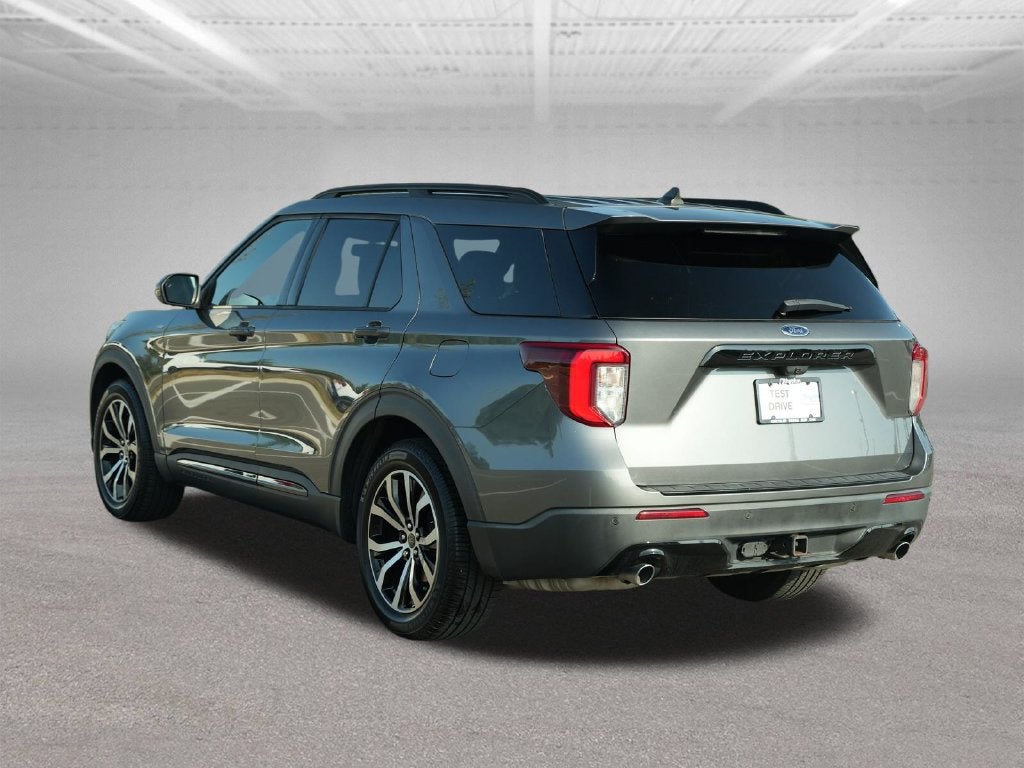 2022 Ford Explorer ST-Line