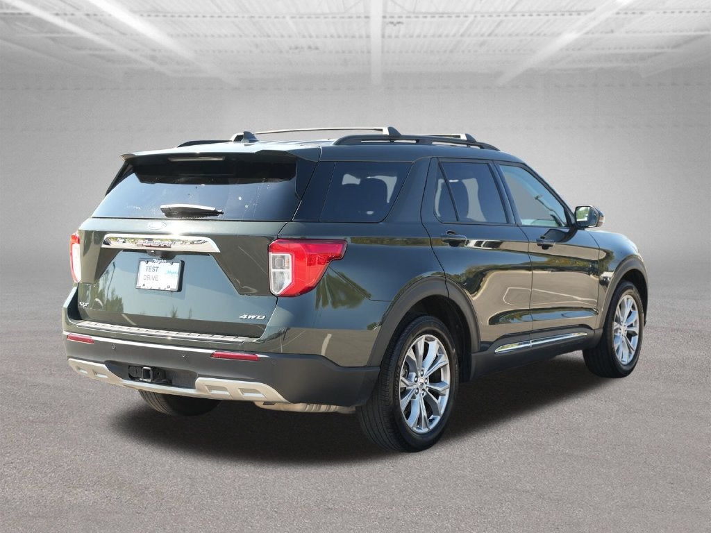 2024 Ford Explorer XLT