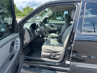 2005 Ford Escape XLT