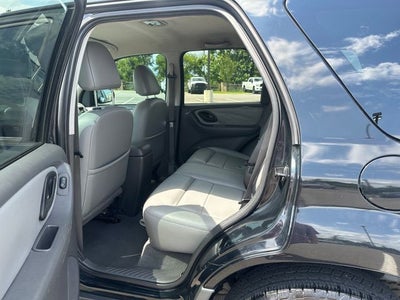 2005 Ford Escape XLT