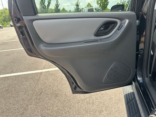 2005 Ford Escape XLT