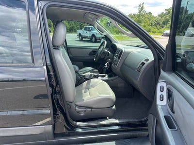 2005 Ford Escape XLT