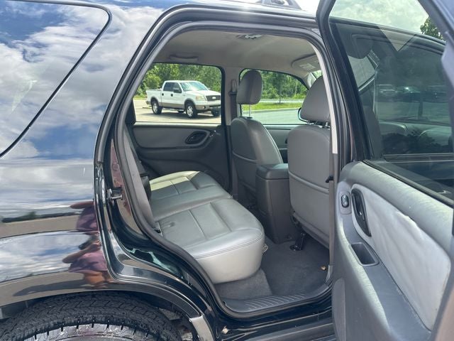 2005 Ford Escape XLT