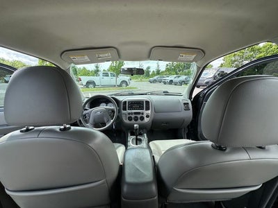 2005 Ford Escape XLT