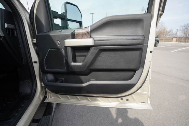 2017 Ford F-350 Lariat