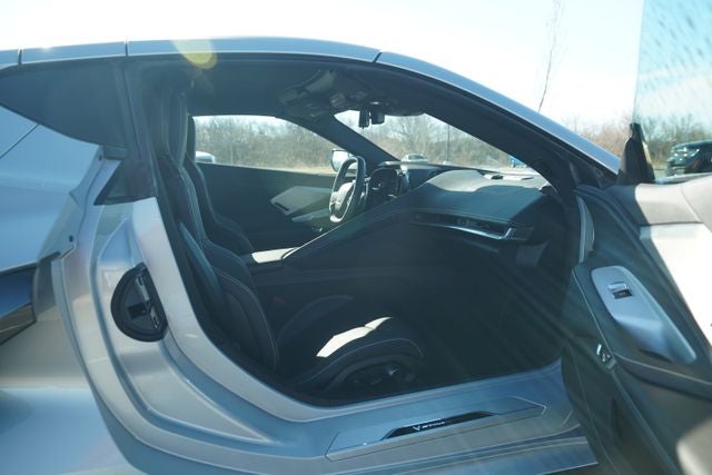 2024 Chevrolet Corvette Stingray RWD Coupe 2LT