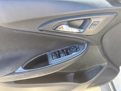 2019 Chevrolet Malibu LS 1LS