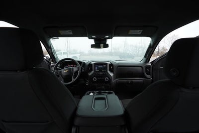 2023 Chevrolet Silverado 1500 2WD Crew Cab Short Bed Custom