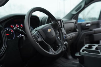 2023 Chevrolet Silverado 1500 2WD Crew Cab Short Bed Custom