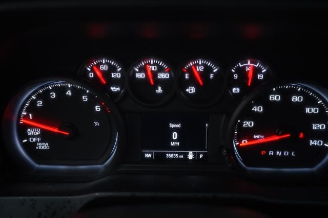 2023 Chevrolet Silverado 1500 2WD Crew Cab Short Bed Custom