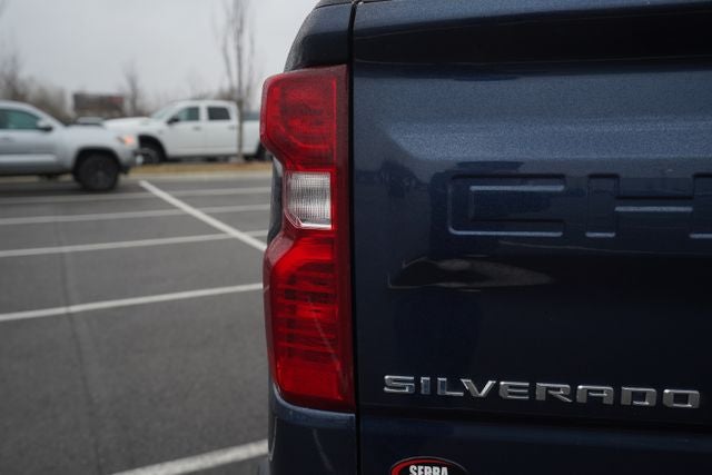 2023 Chevrolet Silverado 1500 2WD Crew Cab Short Bed Custom
