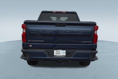 2023 Chevrolet Silverado 1500 2WD Crew Cab Short Bed Custom