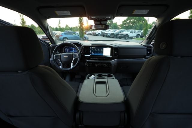 2025 Chevrolet Silverado 1500 LT LT1