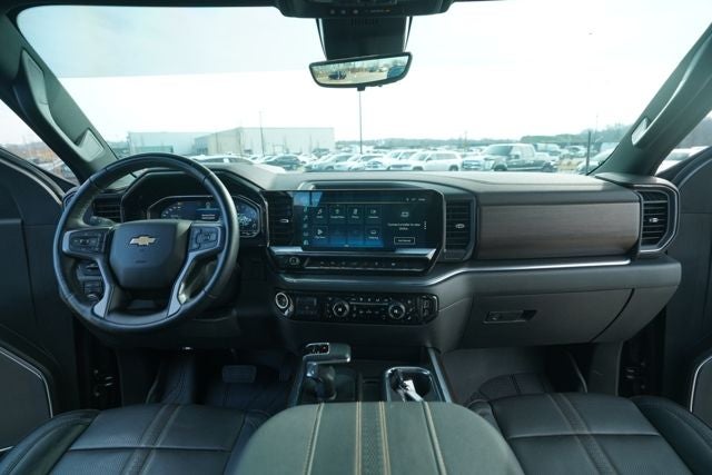 2024 Chevrolet Silverado 1500 4WD Crew Cab Short Bed High Country