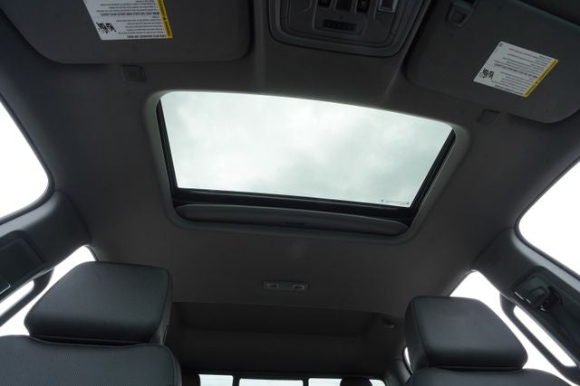 2025 Chevrolet Silverado 1500 4WD Crew Cab Short Bed LTZ