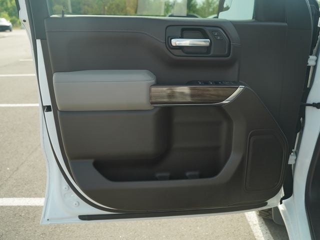 2021 Chevrolet Silverado 1500 4WD Crew Cab Short Bed LT