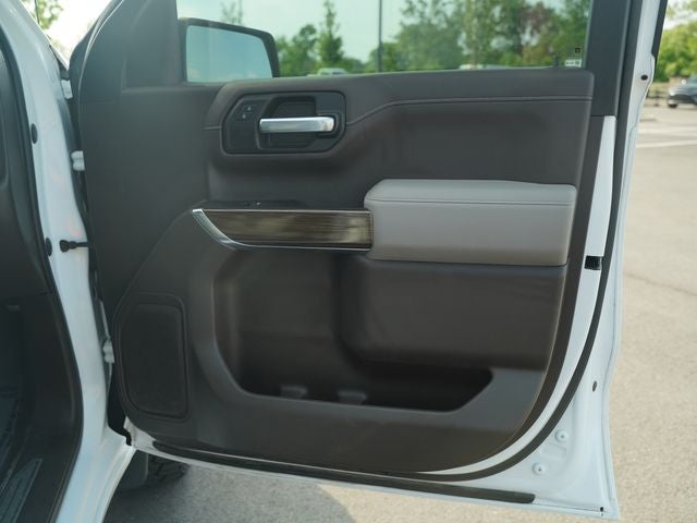 2021 Chevrolet Silverado 1500 4WD Crew Cab Short Bed LT