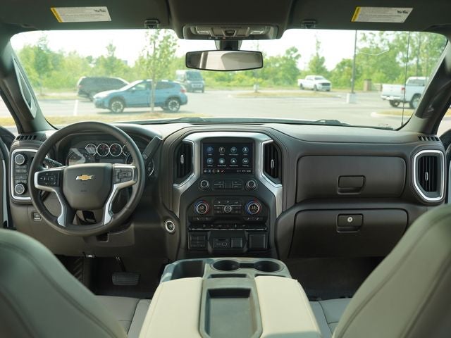2021 Chevrolet Silverado 1500 4WD Crew Cab Short Bed LT